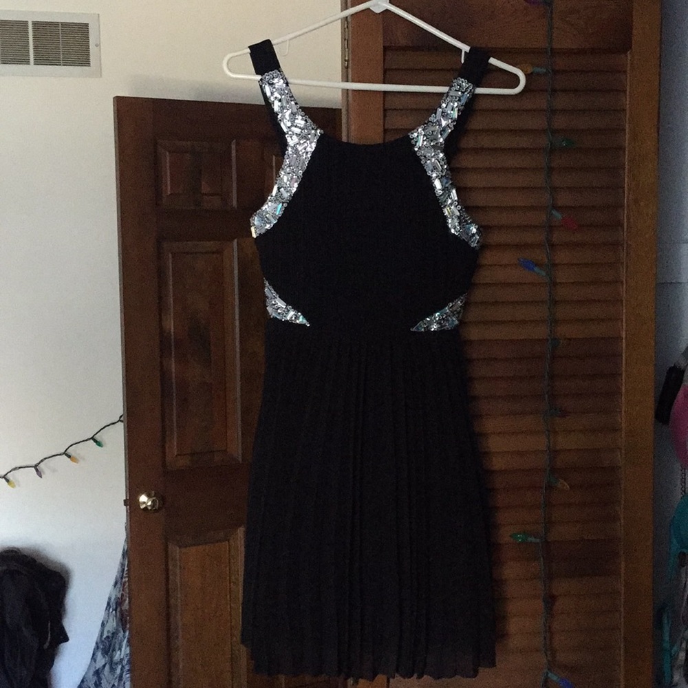 black homecoming dress
